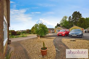 Front Outlook- click for photo gallery